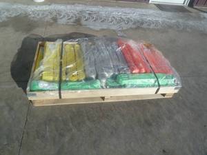 lot 77 image: Landhoner Web Load Straps