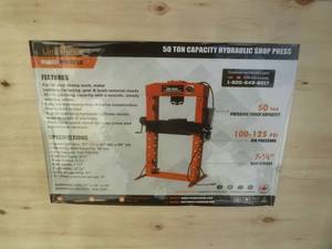 lot 93 image: Landhoner 50 Ton Shop Press