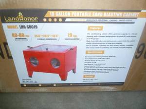 lot 112 image: Landhoner Sand Blaster 90