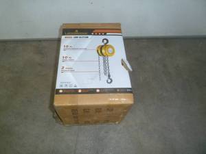 lot 134 image: Landhoner Roller Chain Hoist 2 Ton