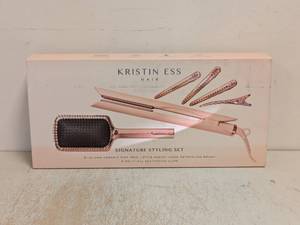 lot 34 image: KRISTEN ESS HAIR SIGNATURE STYLING SET