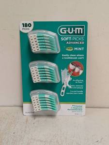 lot 79 image: NEW GUM SOFT-PICKS 180PK