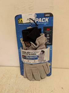 lot 223 image: 3M THINSULATE WINTER GLOVES 2PK