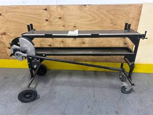 lot 17 image: SouthWire BendStation Pro MB1000