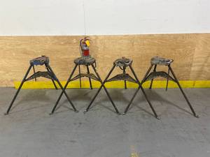 lot 40 image: RIDGID Lot of 4- Tristands
