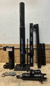 lot 199 image: Ultra-Tow Pickup Truck Crane with Hand Winch, 1000-Lb. Capacity, 33in. 53-12in.L Boom Msrp $199.99