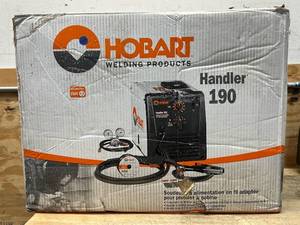 lot 200 image: Hobart Welding Products Handler 190 MSRP $899.99