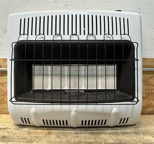 lot 204 image: Mr. Heater 30,000 BTU Vent-Free Radiant Dual Fuel Heater