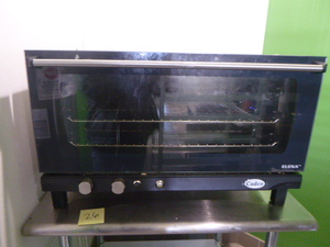 lot 21 image: Cadco Elena Convection Oven