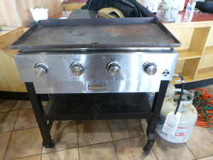 lot 30 image: Members Mark Gas Griddle