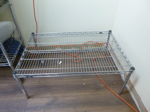 lot 49 image: Metro Wire Dunnage Rack