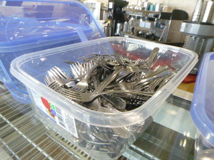 lot 56 image: Tub Full of Forks