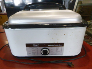 lot 58 image: Sears Automatic Roaster Oven