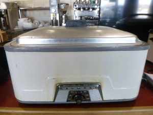 lot 59 image: Kenmore Electric Roaster Oven