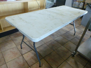 lot 76 image: Folding Table