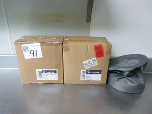 lot 91 image: 5 Plate Storage Cases