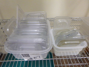 lot 107 image: Salad Bar Container Lids