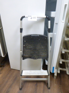 lot 114 image: Step Stool