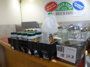 lot 123 image: Kitchen Supplies