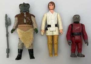 lot 65 image: 1970s- 80s STAR WARS Action Figures Including Luke Skywalker And More