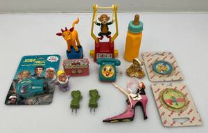 lot 82 image: Misc. Vintage Collectible Items Including STAR TREK And More