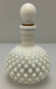 lot 85 image: Vintage FENTON Hobnail Clear And White Perfume Bottle With Cork Stopper