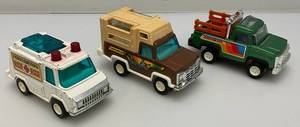 lot 96 image: Vintage Miniature Die Cast Tootsie Toy Cars And More