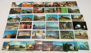 lot 218 image: Misc. Vintage Collectible Postcards
