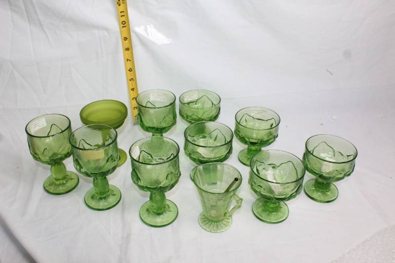 lot 138 image: Set of 10 Green Depression Glass Goblets