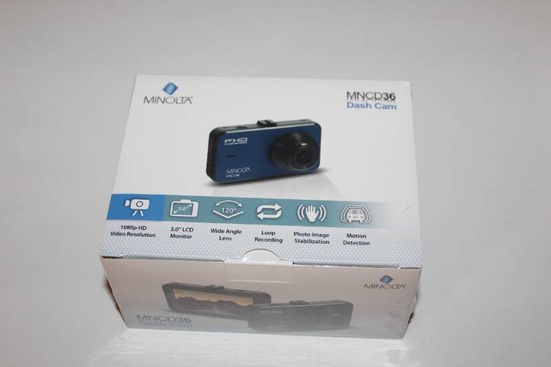 lot 43 image: Unopened Minolta MNCD36 Dash Cam in Sealed Packaging