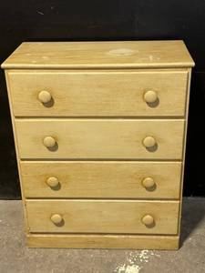 lot 225 image: Dresser - Wooden 4-Drawer with Round Knobs - Light Finish