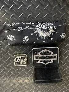 lot 276 image: Harley-Davidson Belt Buckle Set - Rhinestone Shield Buckle, HD Letters & Bandana