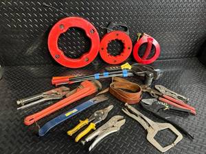 lot 292 image: Assorted Hand Tools & Accessories - Pliers, Hacksaw, Straps, Cable Reel