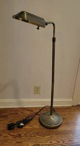 lot 86 image: Verilux Brushed Brass Telescoping Floor Lamp, A