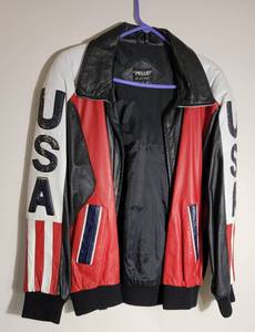 lot 252 image: Vintage Pelle USA American Flag Leather Jacket  size L