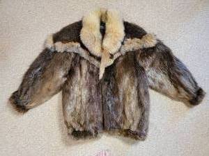 lot 9 image: Unplucked Beaver and Coyote Real Fur Jacket