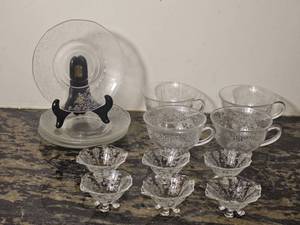 lot 126 image: Vintage Cambridge Rosepoint Cup & Saucer Set with Six Nut Dishes