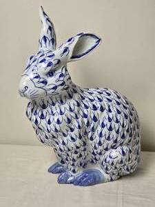 lot 143 image: Hand Painted Blue and White Ceramic Rabbit Figurine