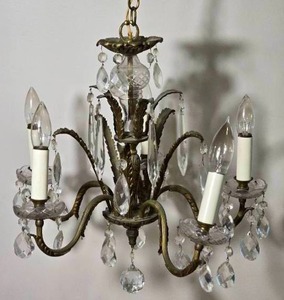 lot 18 image: Antique Style Brass and Crystal Five Light Chandelier