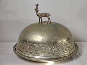 lot 77 image: Decorative Silver Tone Dome Server with Stag Finial