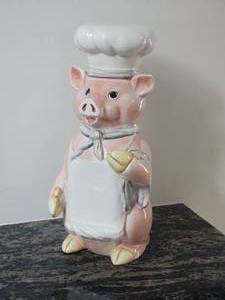 lot 17A image: Potbelly Pig Chef