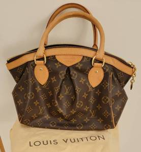Louis Vuitton Monogram Tivoli PM Handbag