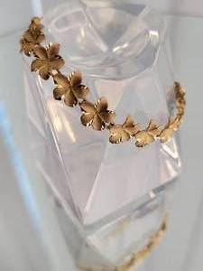 lot 64 image: 14K Yellow Gold Floral Link Bracelet  12g