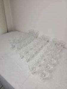lot 224 image: Vintage Cut Glass Stemware