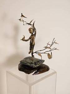 lot 164 image: Malcom Moran Limited Edition Bronze Figural Sculpture