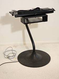 lot 115 image: Black Tulip Base Media Stand