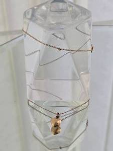 lot 71F image: Delicate 14K Yellow Gold Double Heart Pendant Necklace on Fine Chain