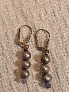 lot 72G image: Sterling Silver Leverback Drop Earrings with Gray Pearls and Faceted Lavender Accent Beads 3 Grams