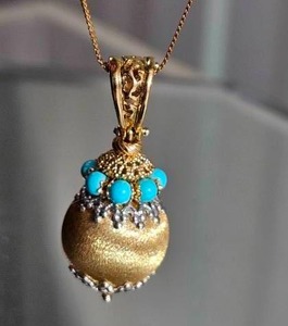 lot 58A image: 18K Yellow Gold Pendant Enhancer with Turquoise Halo  7g