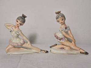 lot 242 image: Pair of Vintage Japanese Porcelain Ballerina Figurines